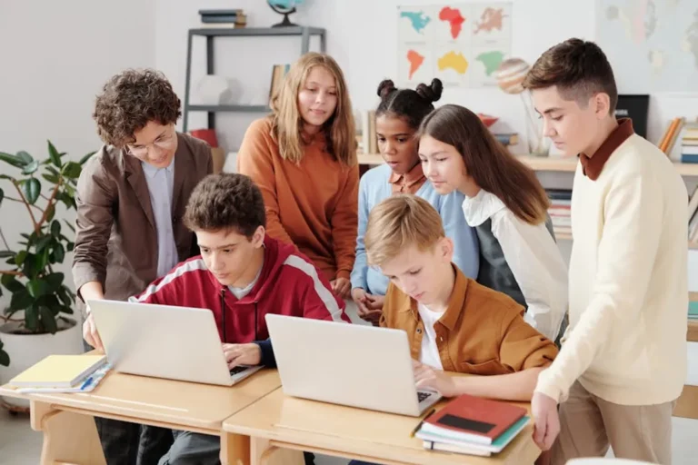 What private schools and education Publishers Can Learn From Search Interest in EditPro Tips AI