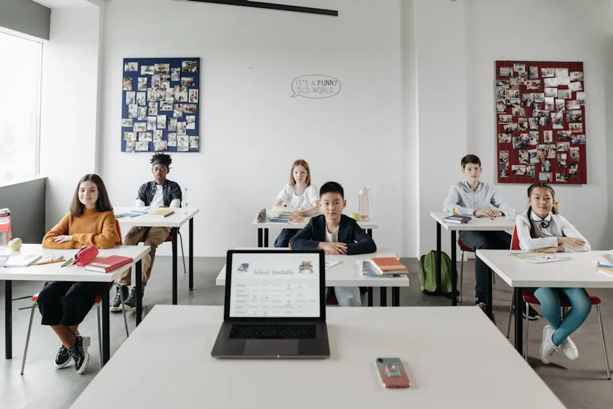 What private schools and education Publishers Can Learn From Search Interest in lapzoo.com